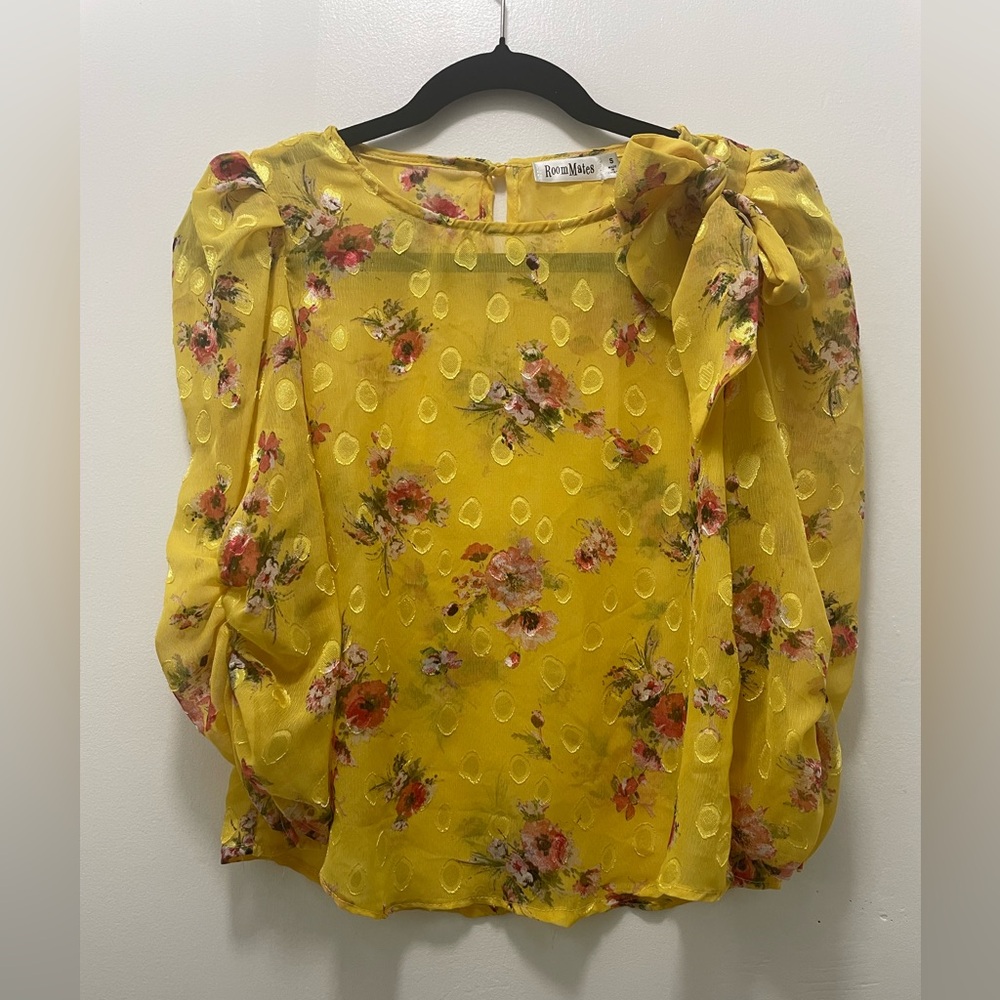 Women’s Yellow Flowered Blouse